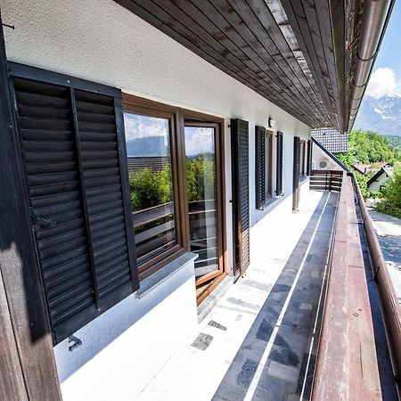 Apartmaji Baron Bled Exteriör bild